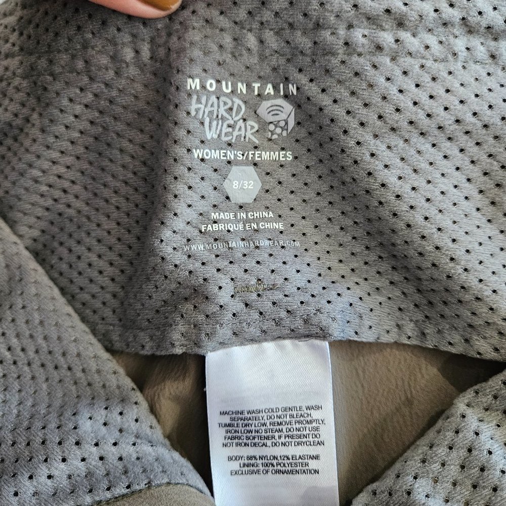 Mountain Hardware Mediumweight Shell - image 7